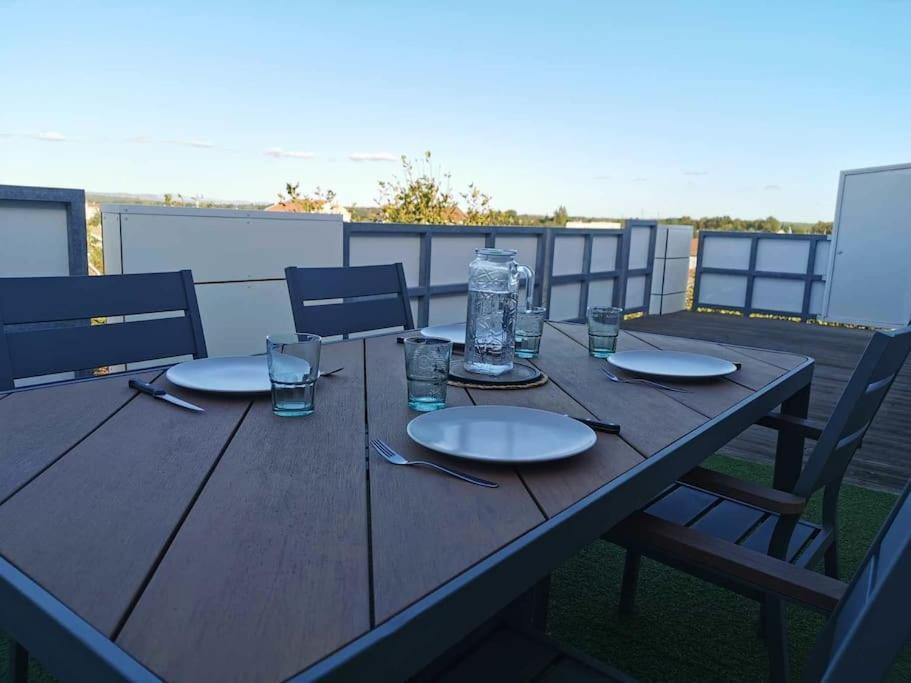 Le Petit Roof Top*Clim*Wifi Мирамас Экстерьер фото